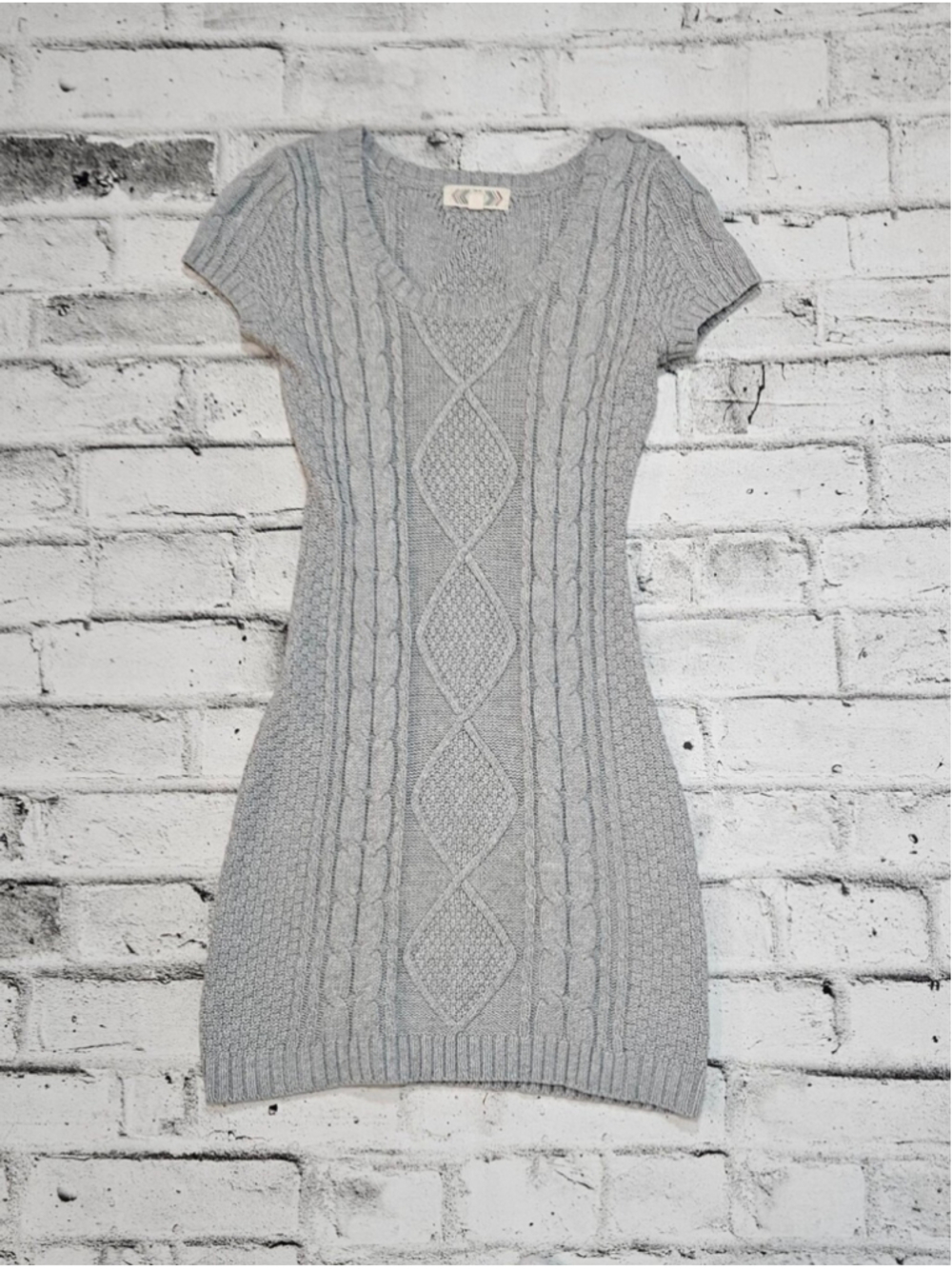 Pink Rose Cable Knit Sweater Dress Gray Short Sleeve Fitted Medium